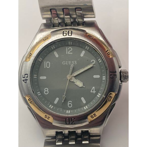 VTG Guess Mens Womens Watch 41mm - New Battery - Wrist 6.25-6.5 - Picture 7 of 10